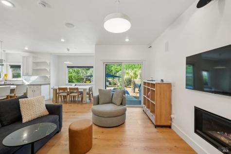 19071 Hickory Street Sonoma CA 95476