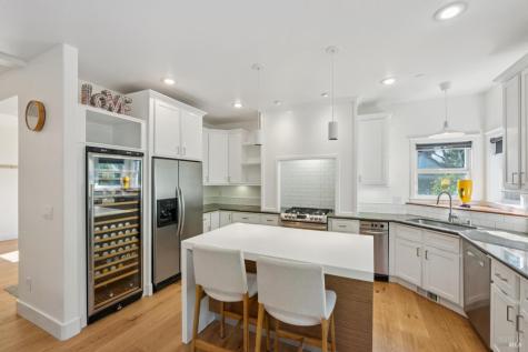 19071 Hickory Street Sonoma CA 95476