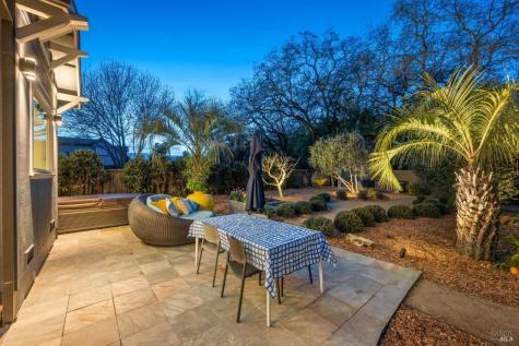 19071 Hickory Street Sonoma CA 95476