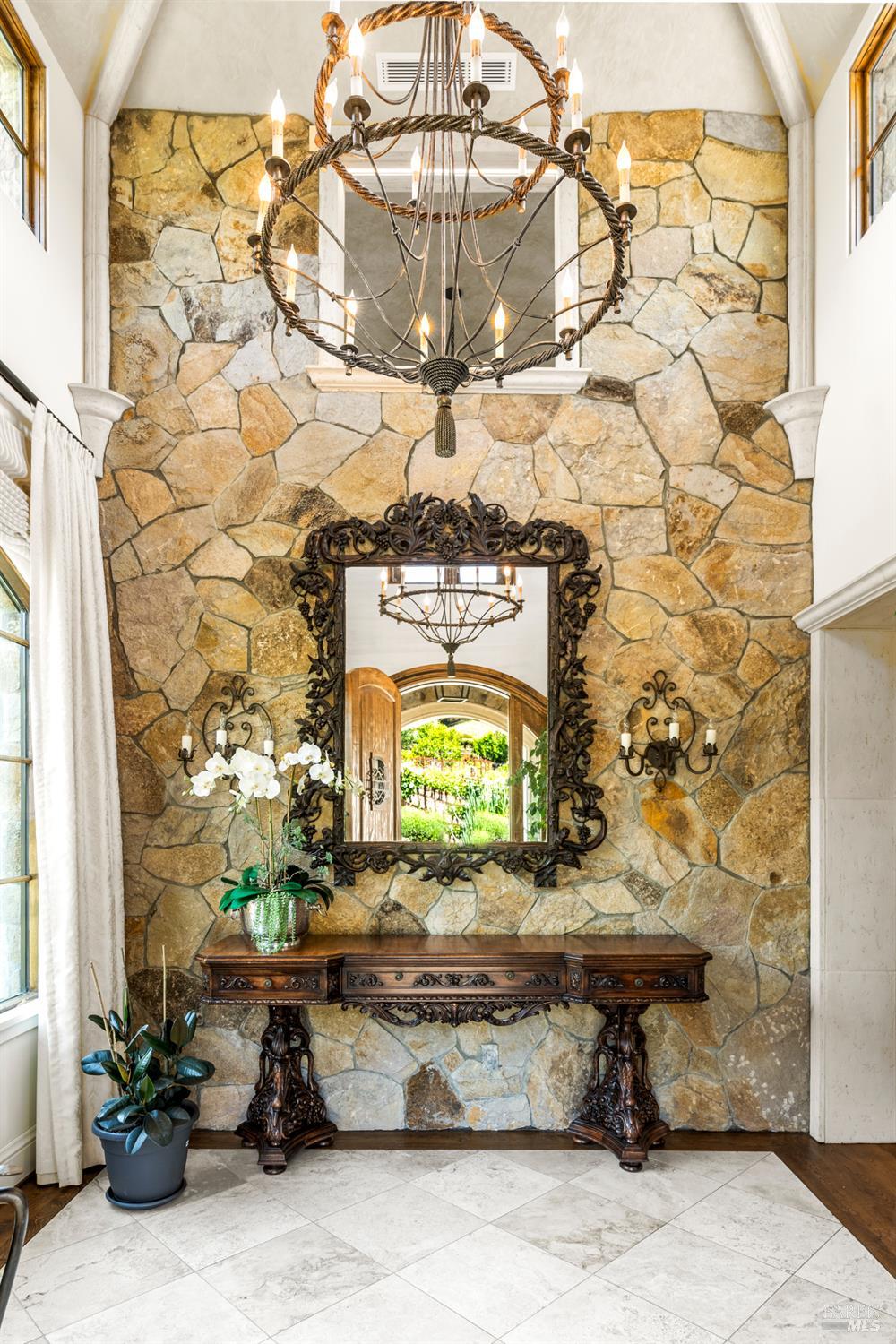 7035 Silverado Trail Napa CA 94558