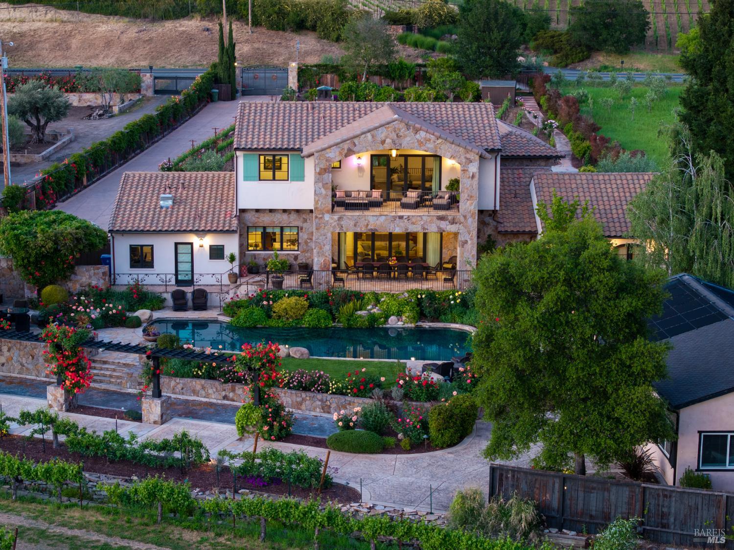 7035 Silverado Trail Napa CA 94558