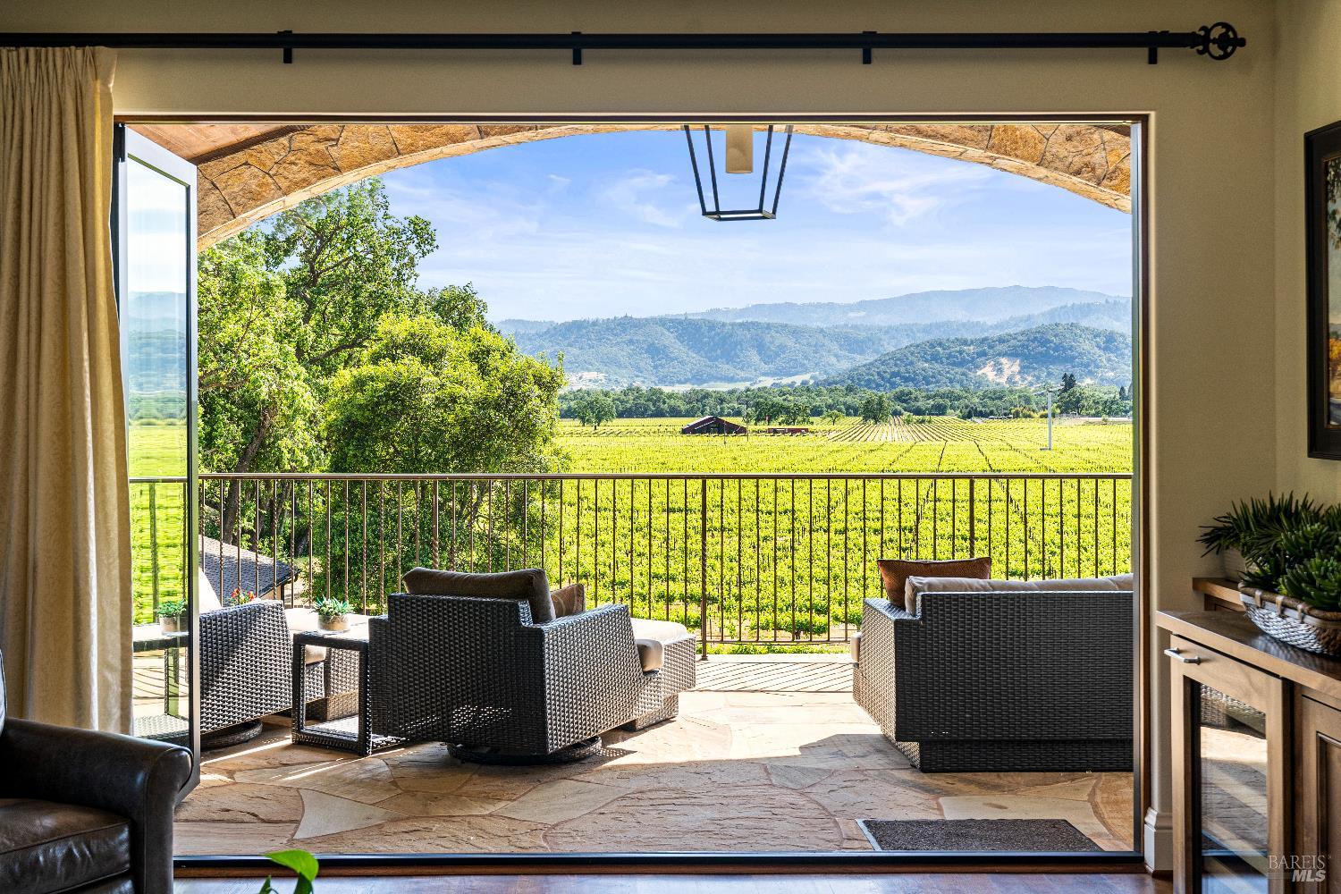 7035 Silverado Trail Napa CA 94558