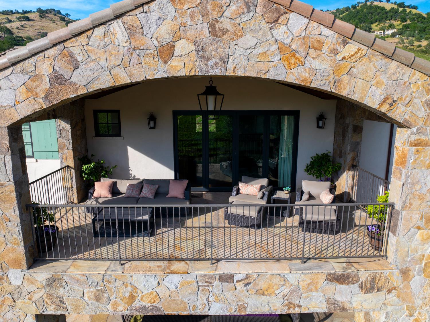 7035 Silverado Trail Napa CA 94558