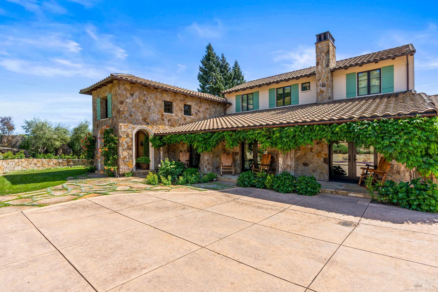 7035 Silverado Trail Napa CA 94558