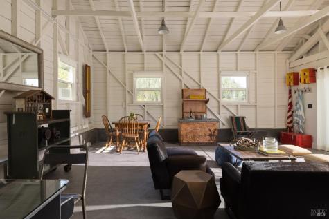 8781 Martinelli Road Forestville CA 95436