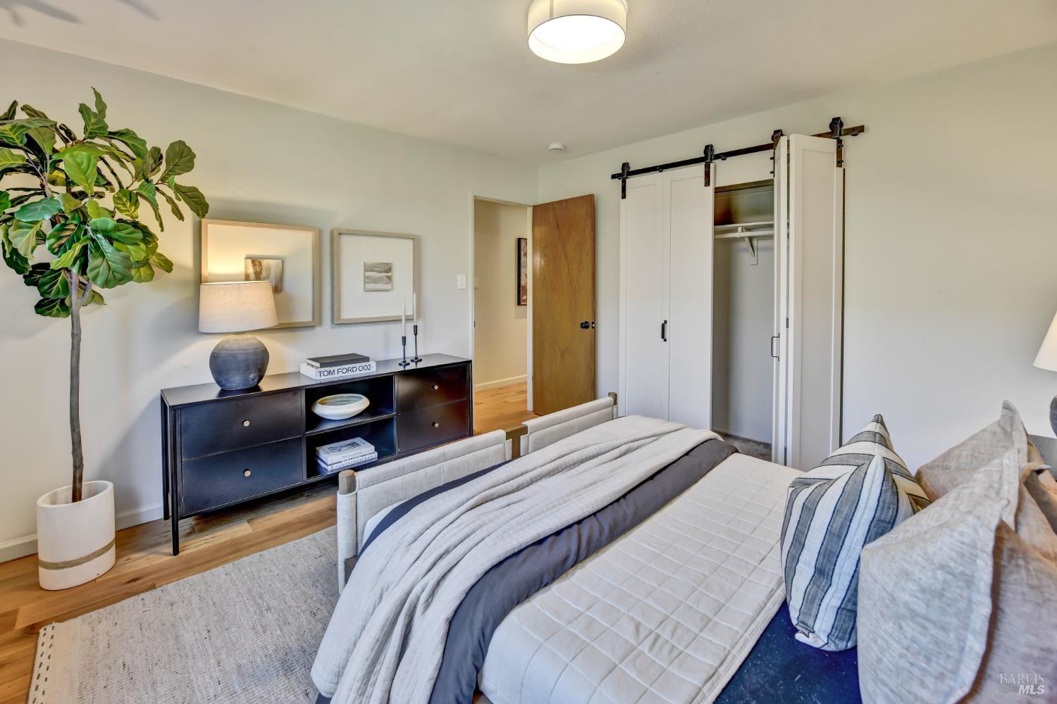18970 Lomita Avenue Sonoma CA 95476