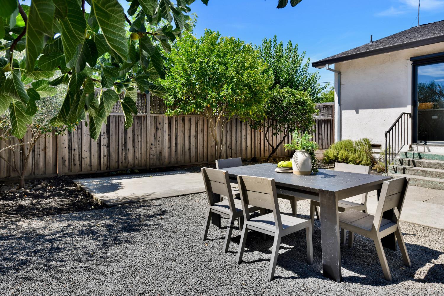 18970 Lomita Avenue Sonoma CA 95476