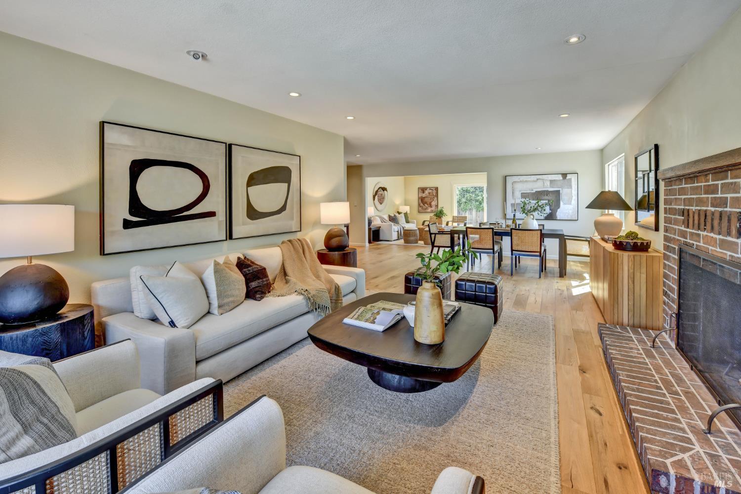 18970 Lomita Avenue Sonoma CA 95476