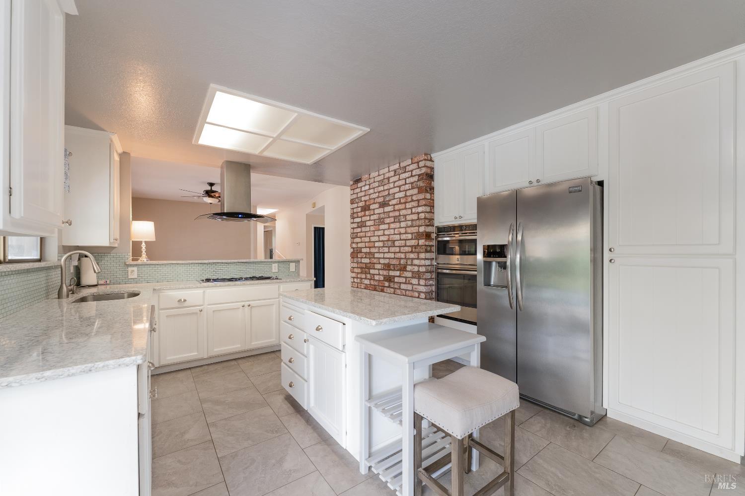 1260 Sequoia Plaza Ukiah CA 95482
