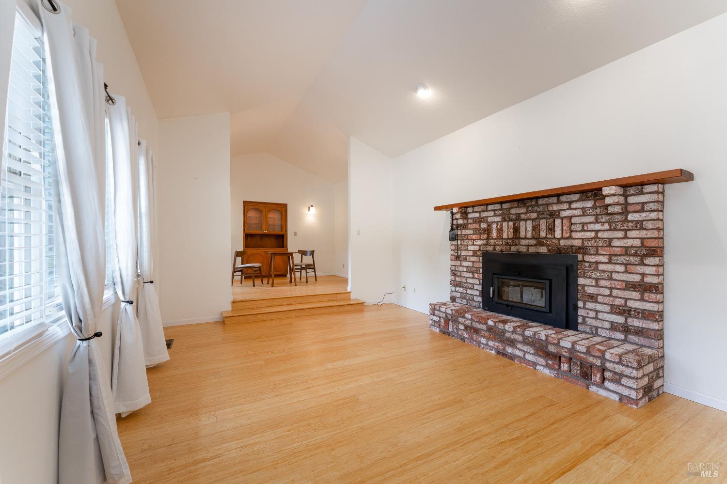 1260 Sequoia Plaza Ukiah CA 95482