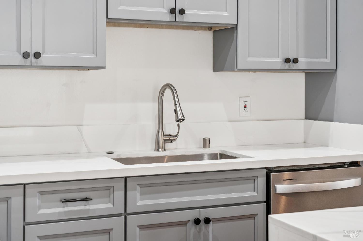 2529 Filbert Street Oakland CA 94607