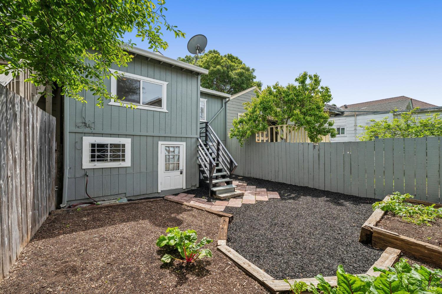 2529 Filbert Street Oakland CA 94607