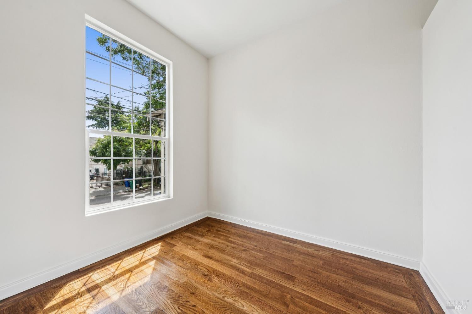 2529 Filbert Street Oakland CA 94607