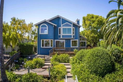 28 Caribe Isle Novato CA 94949