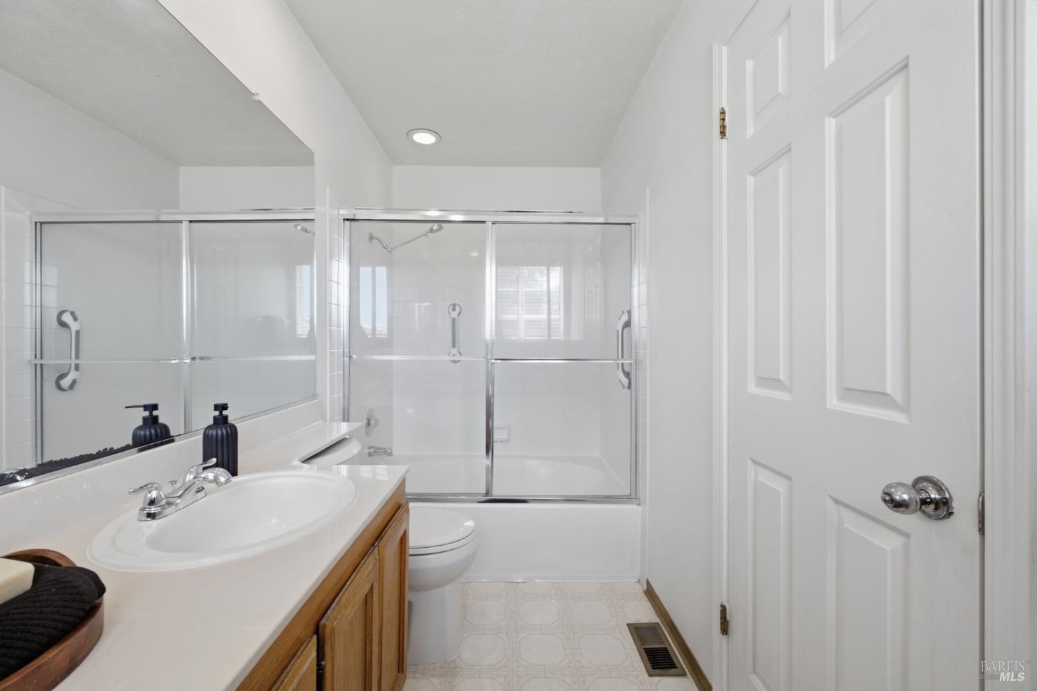 1416 Trainor Court Suisun City CA 94585