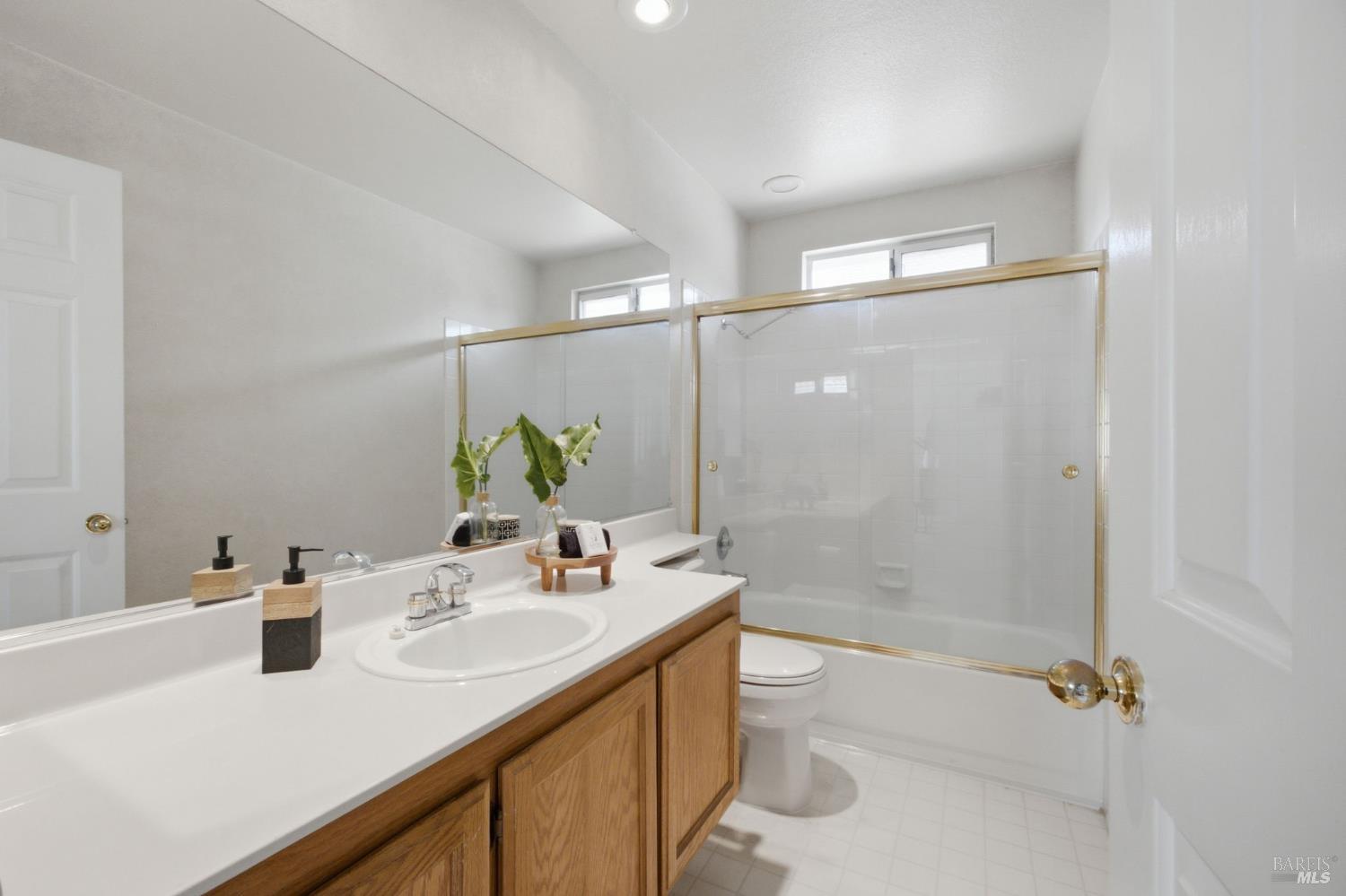 1416 Trainor Court Suisun City CA 94585