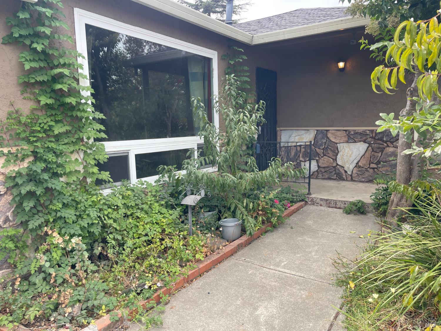 11 Bryan Avenue Napa CA 94558