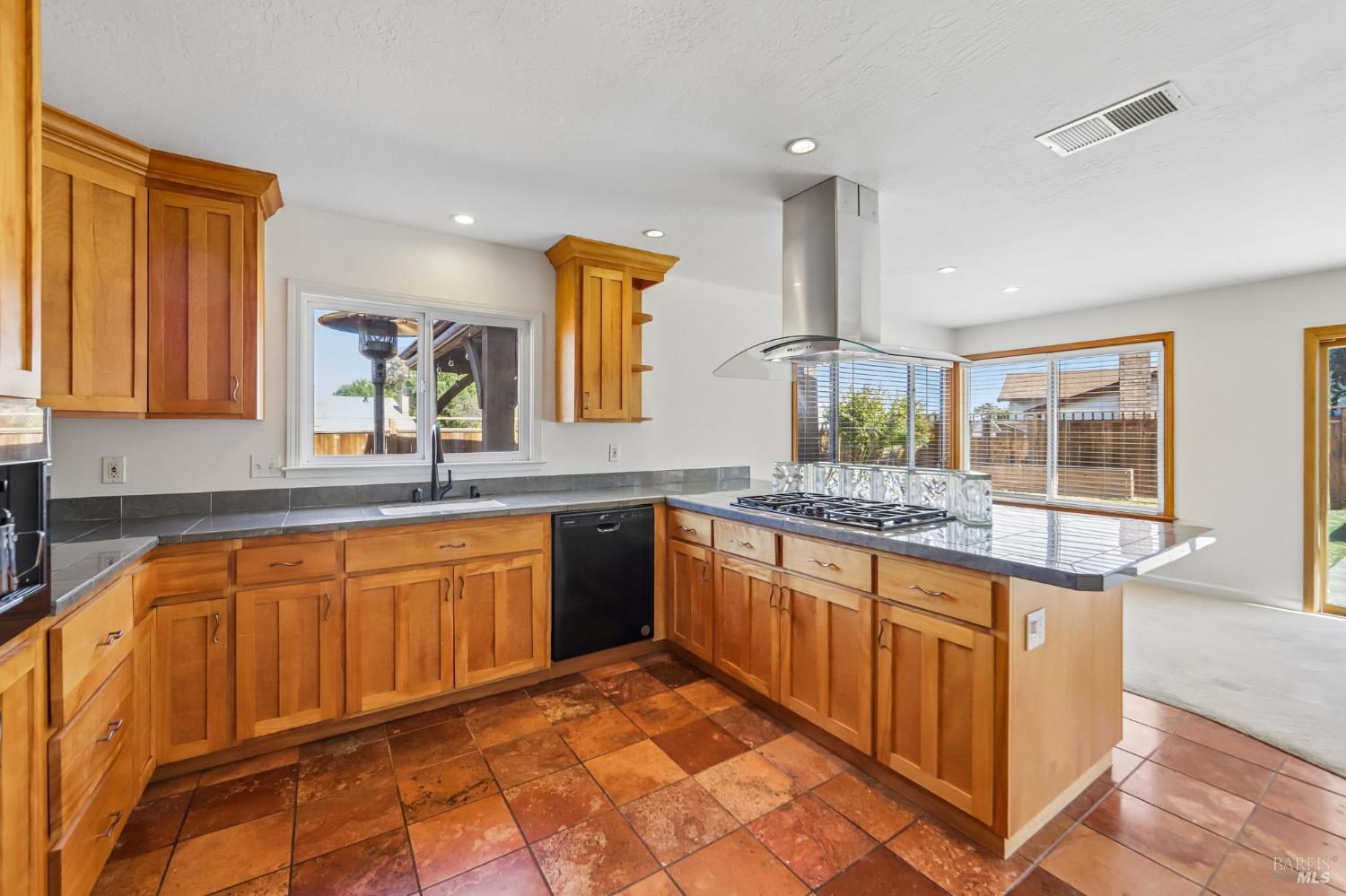 201 Radnor Court Benicia CA 94510