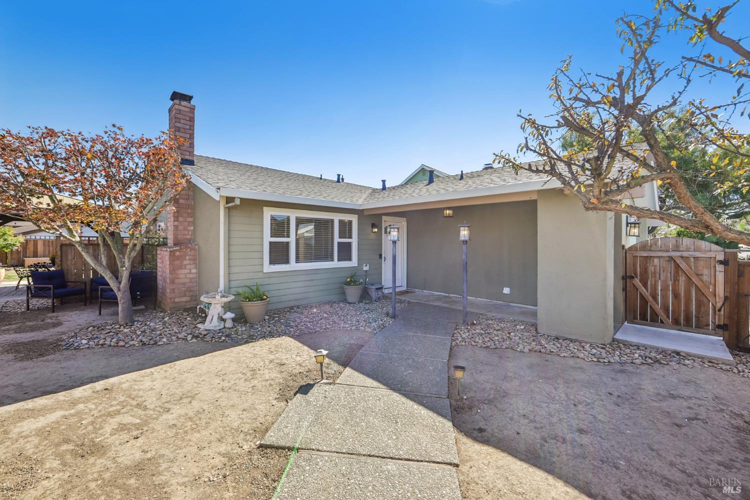 201 Radnor Court Benicia CA 94510