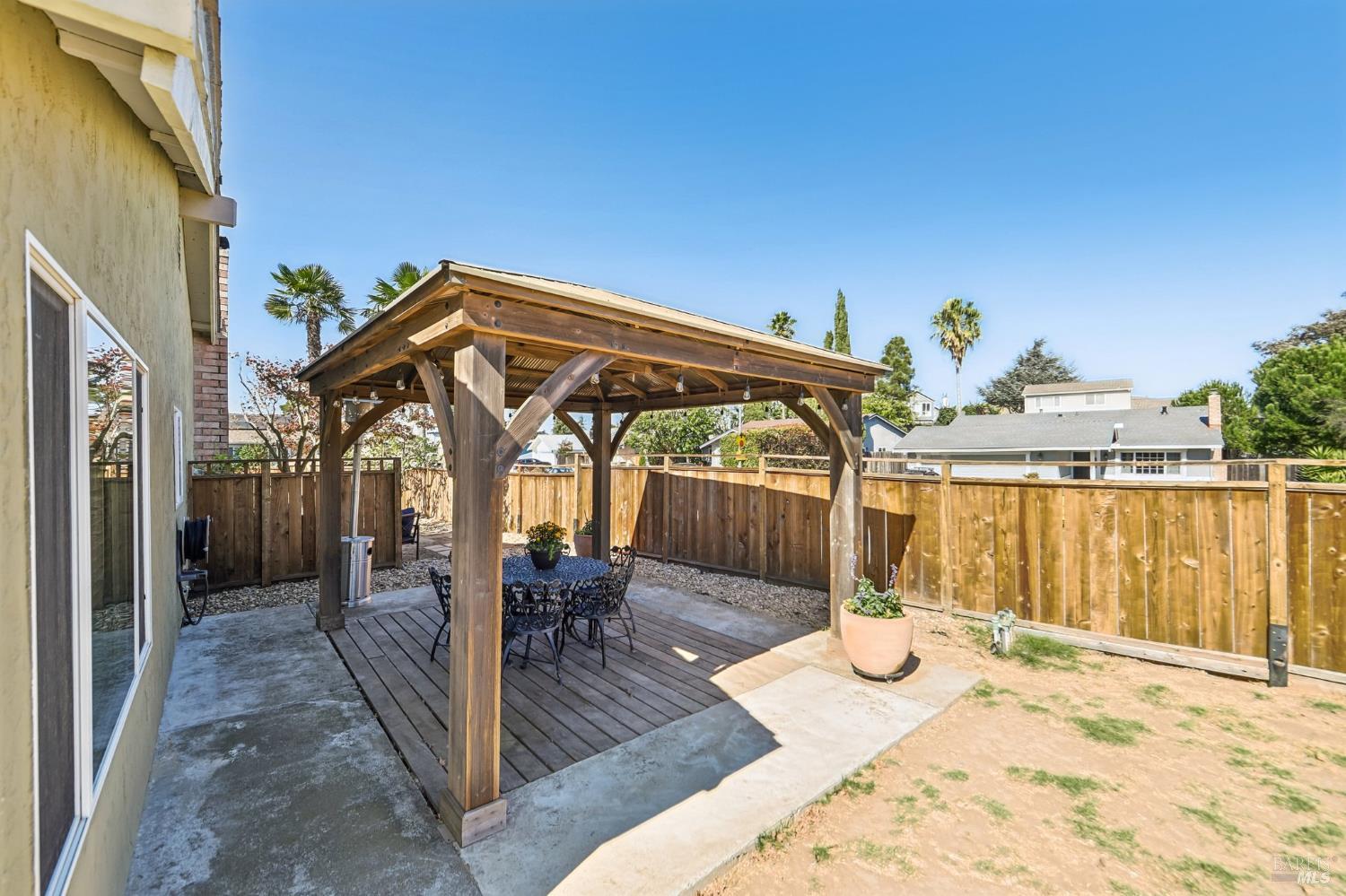 201 Radnor Court Benicia CA 94510