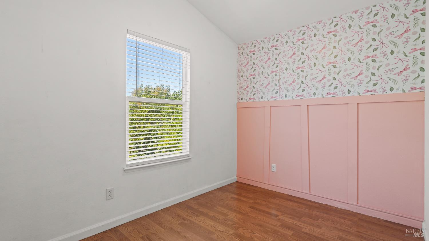 989 Kingwood Street Santa Rosa CA 95401