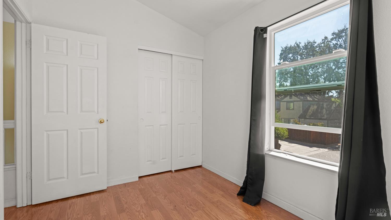 989 Kingwood Street Santa Rosa CA 95401
