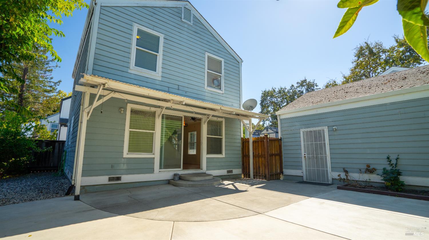 989 Kingwood Street Santa Rosa CA 95401