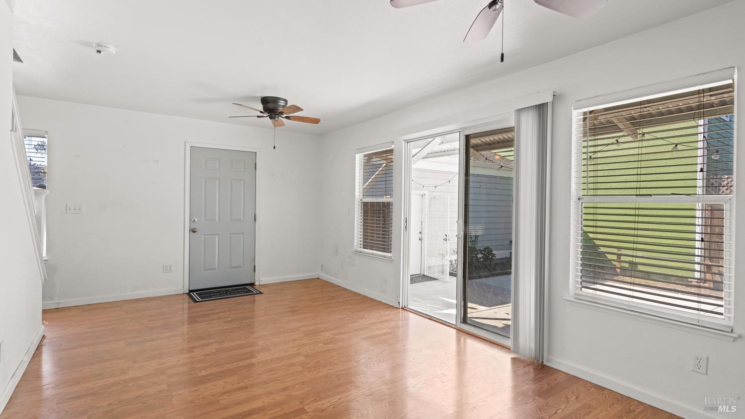 989 Kingwood Street Santa Rosa CA 95401