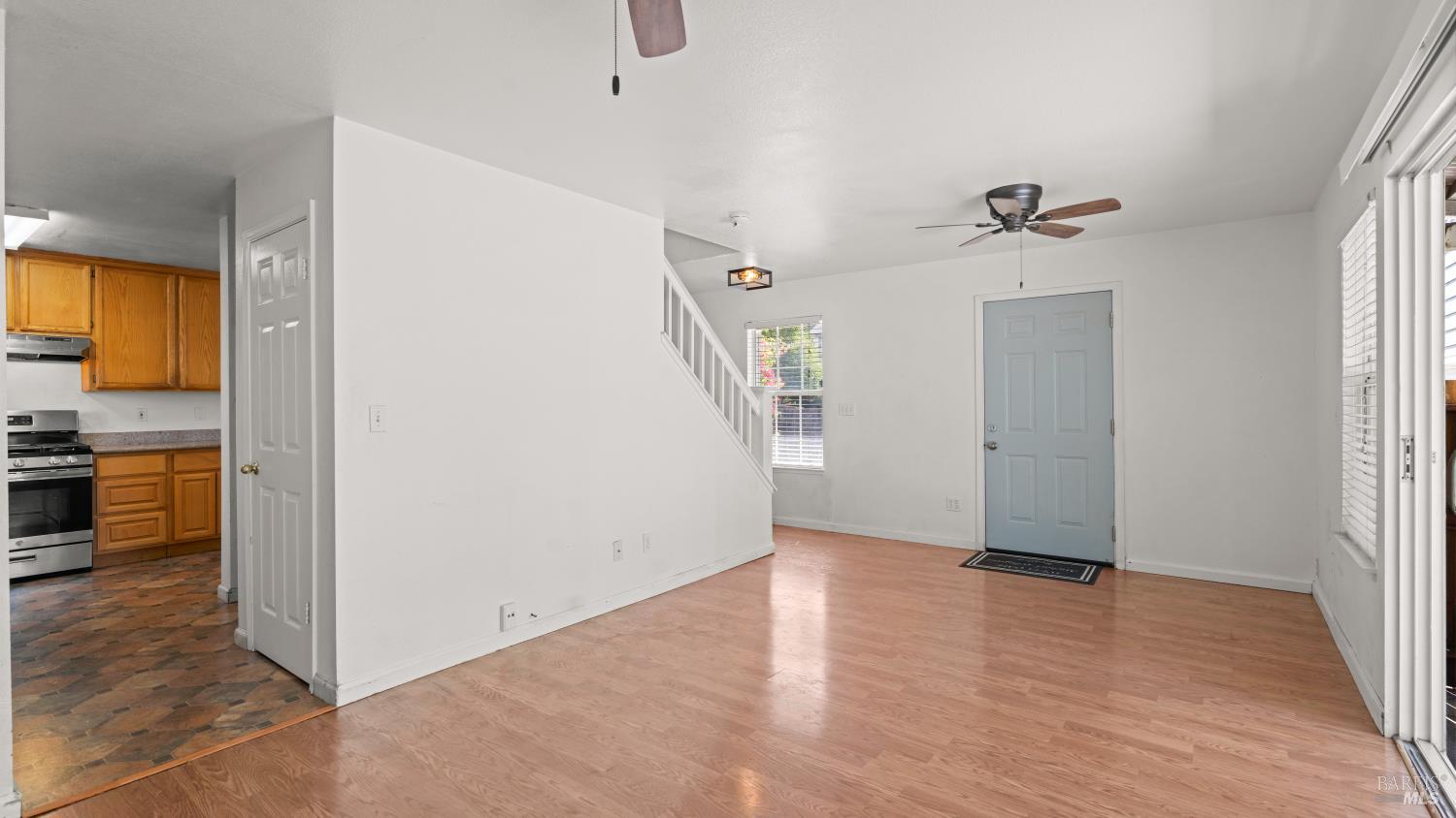 989 Kingwood Street Santa Rosa CA 95401