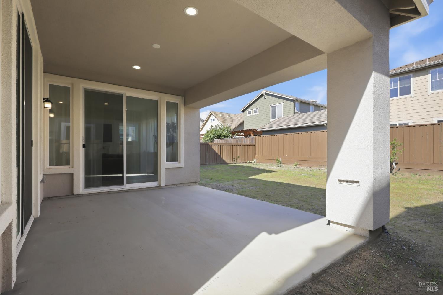 1588 Nightfall Lane Fairfield CA 94533