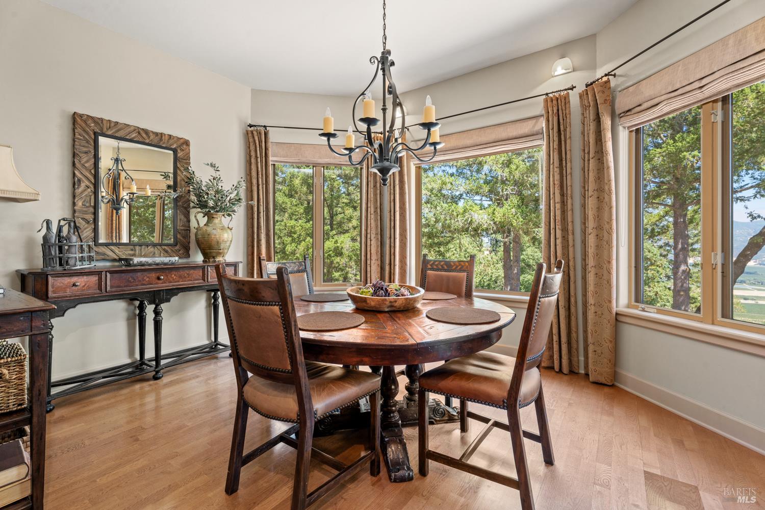 800-850 Boonville Road Ukiah CA 95482