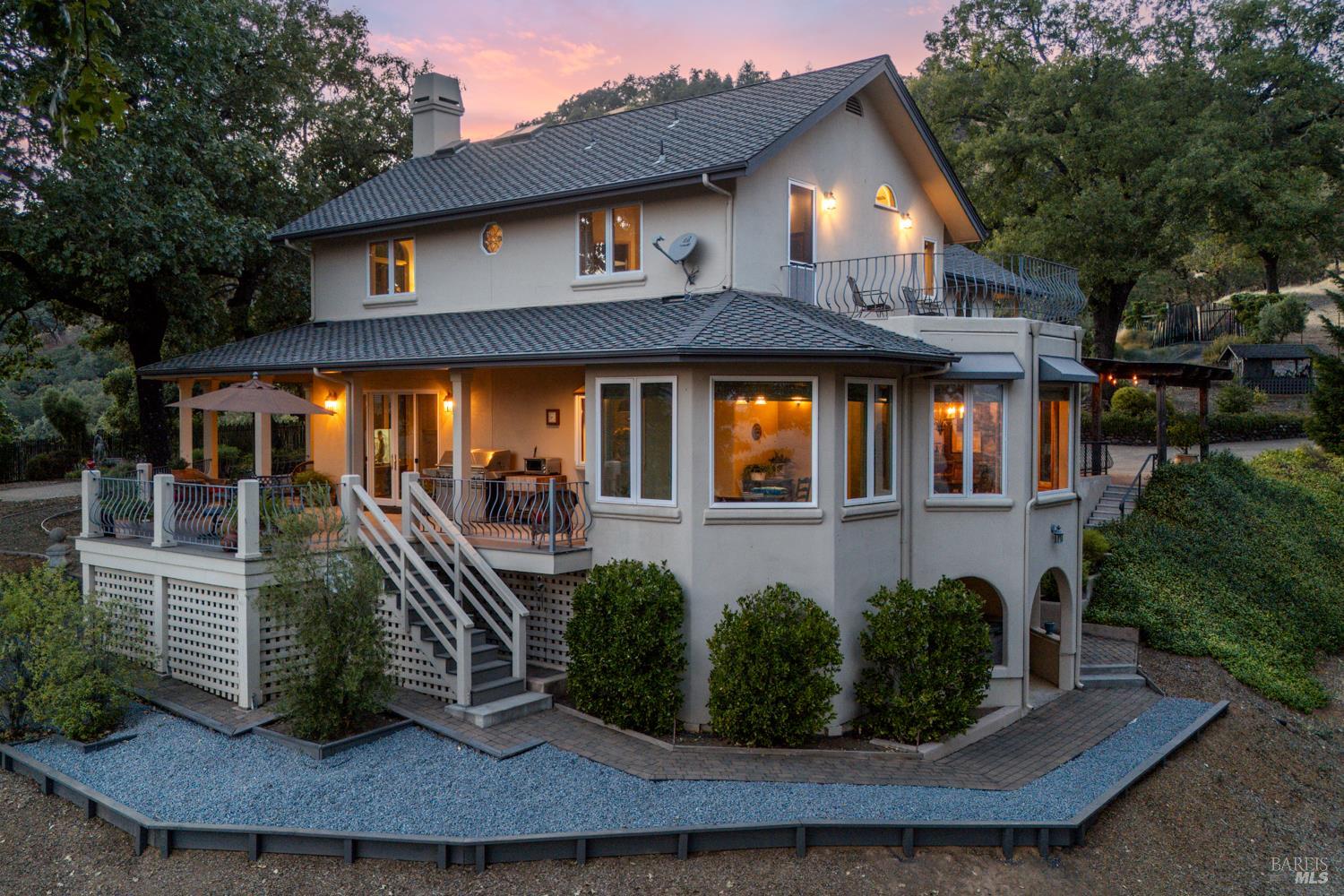 800-850 Boonville Road Ukiah CA 95482