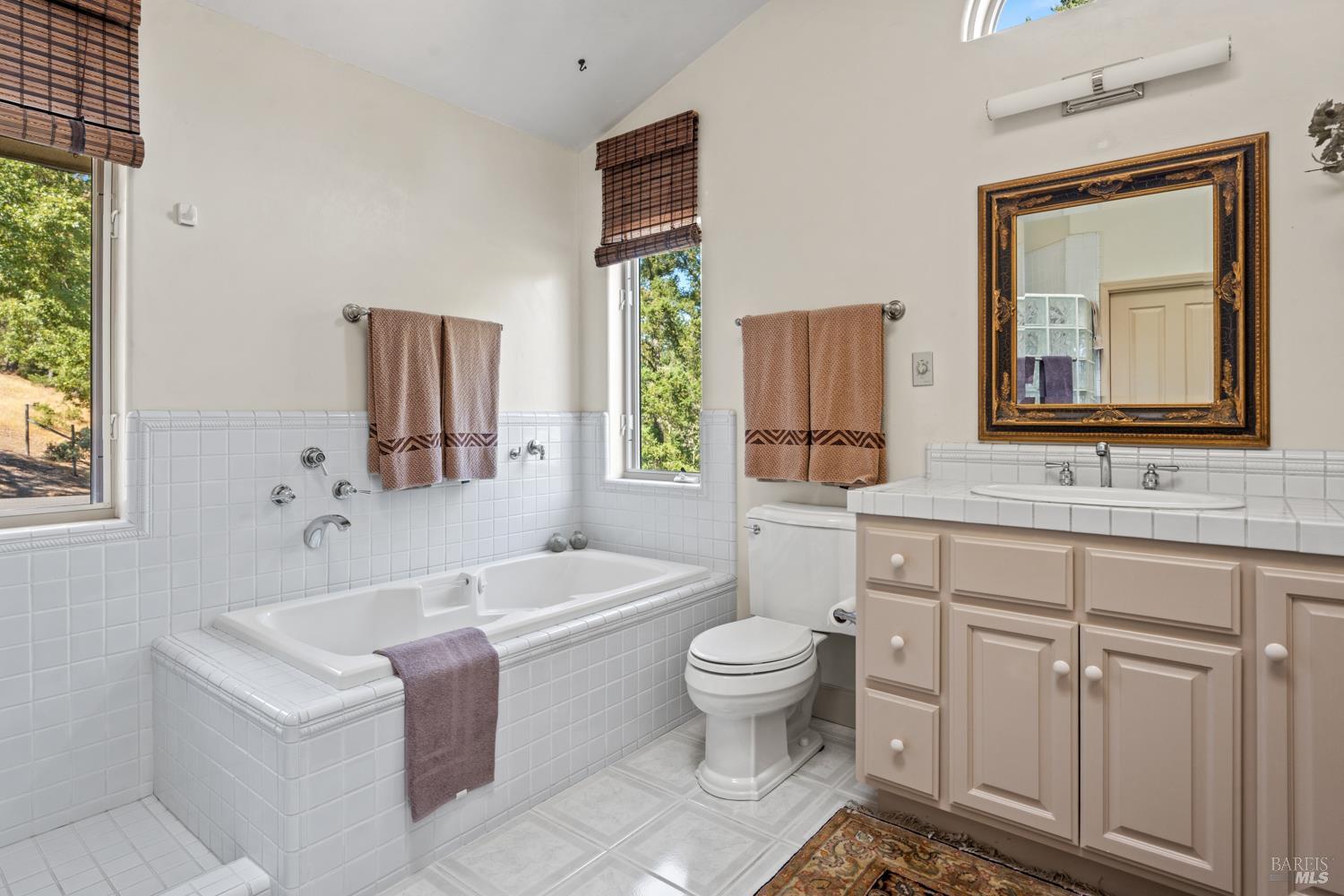 800-850 Boonville Road Ukiah CA 95482