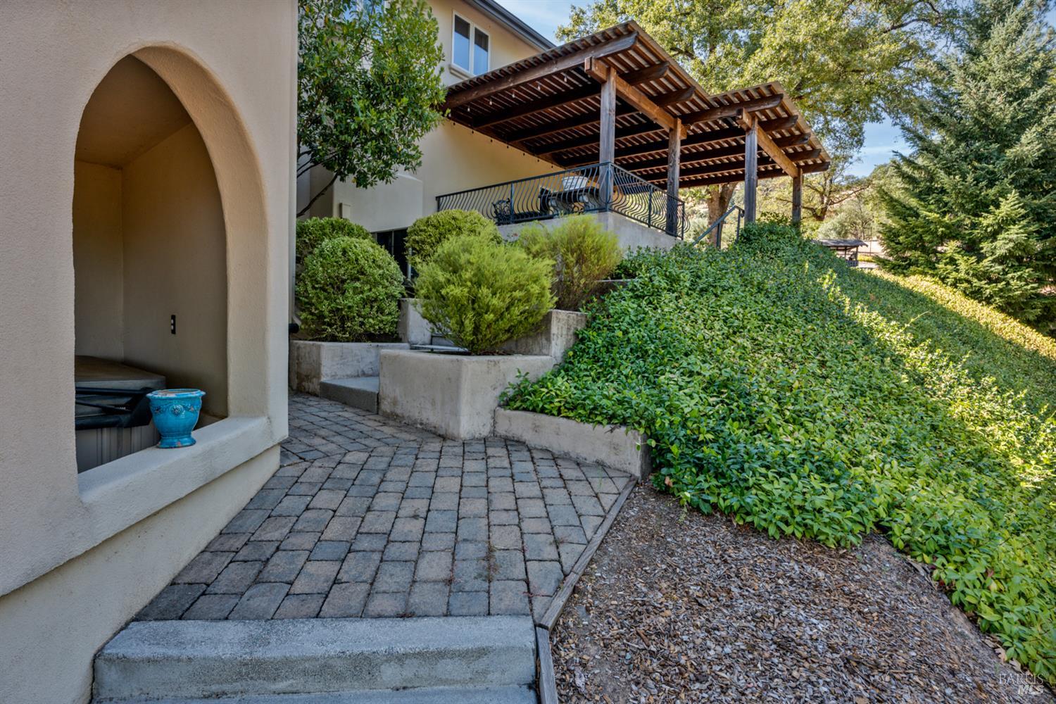 800-850 Boonville Road Ukiah CA 95482
