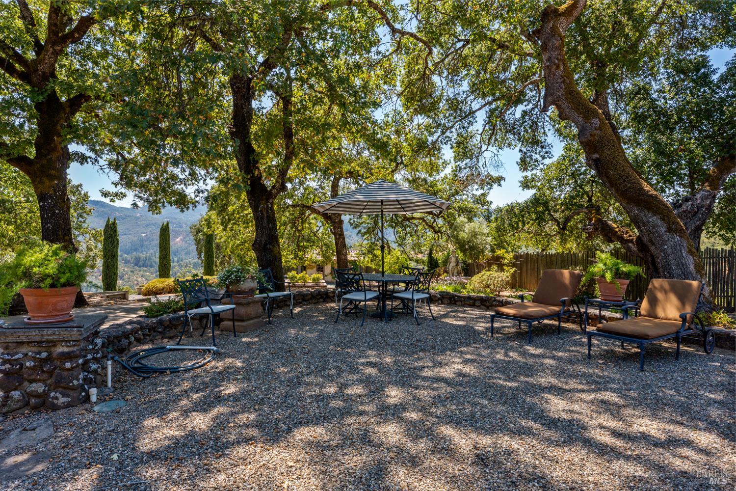 800-850 Boonville Road Ukiah CA 95482