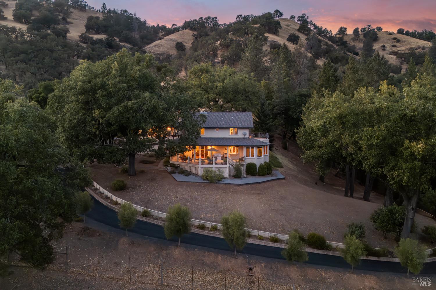800-850 Boonville Road Ukiah CA 95482