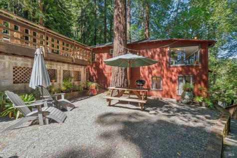 15362-15372 Old River Road Guerneville CA 95446