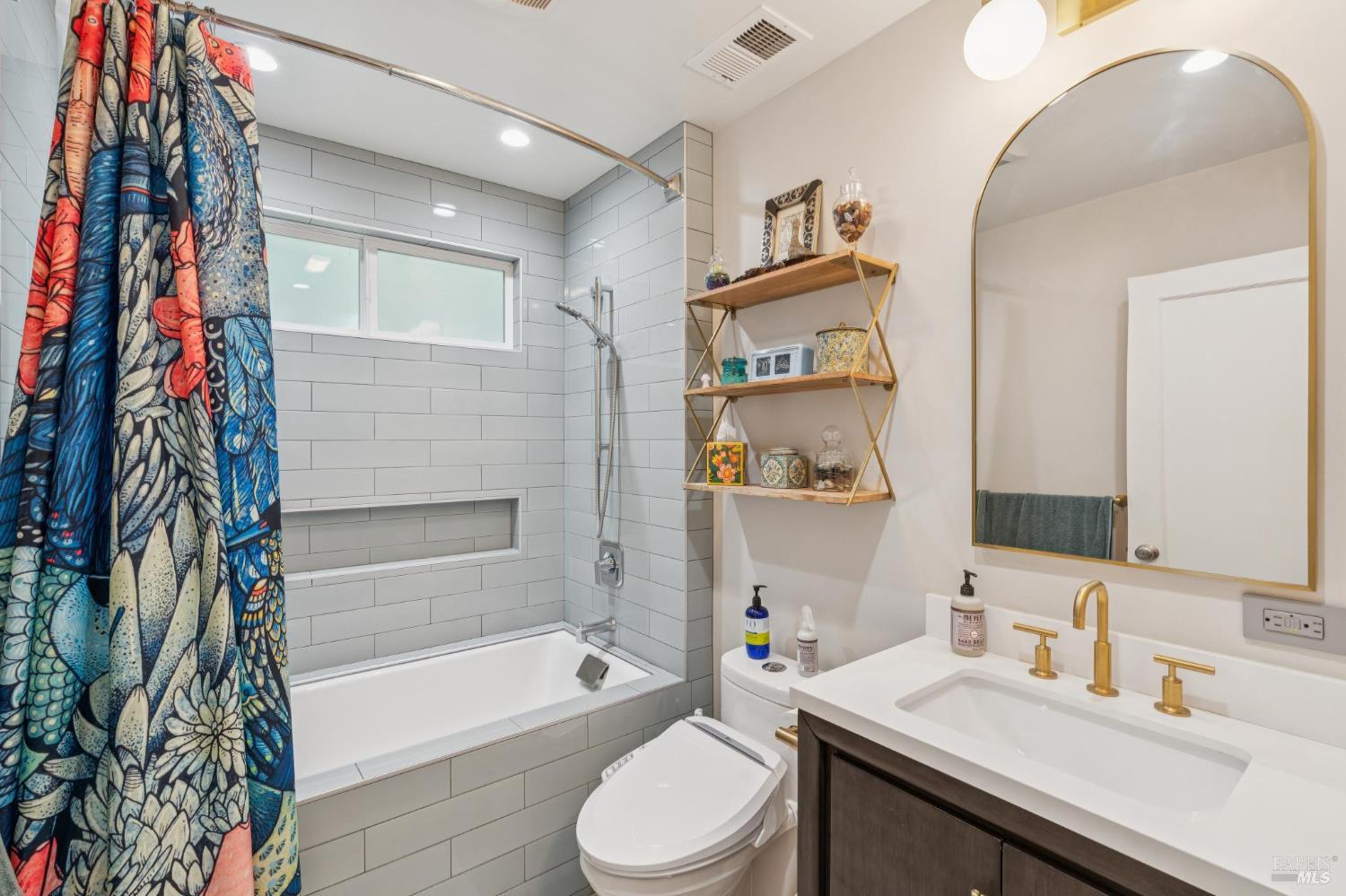 15362-15372 Old River Road Guerneville CA 95446