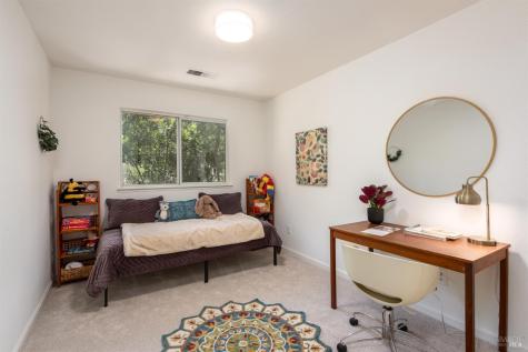 1861 Rhianna Street Santa Rosa CA 95401