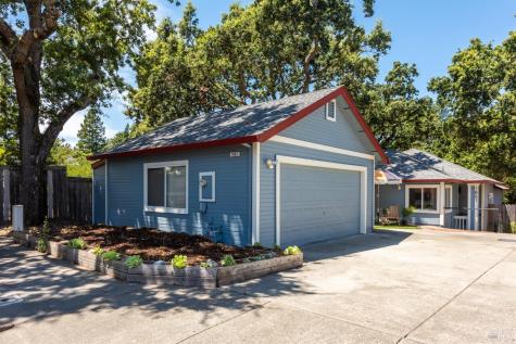 1861 Rhianna Street Santa Rosa CA 95401