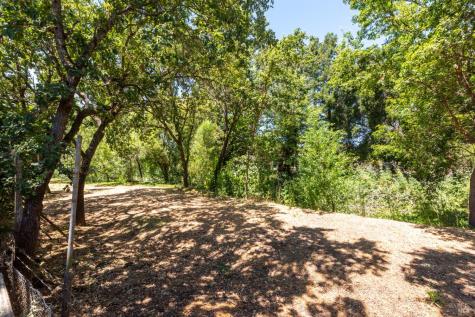 1861 Rhianna Street Santa Rosa CA 95401