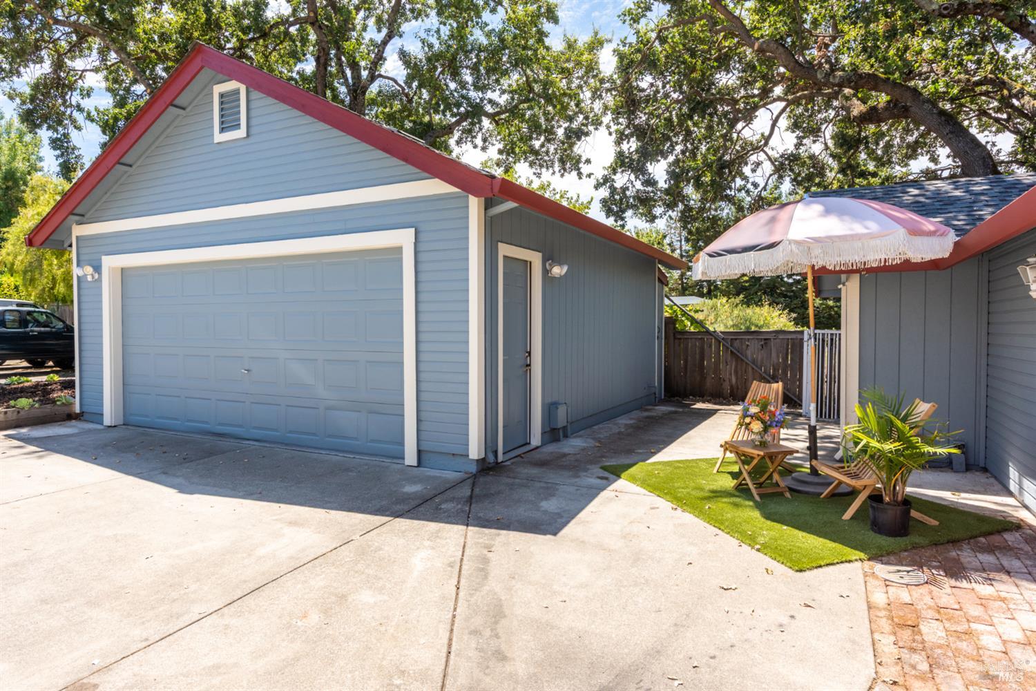 1861 Rhianna Street Santa Rosa CA 95401