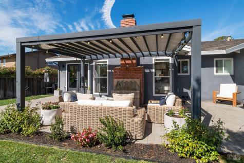 232 San Carlos Way Novato CA 94945