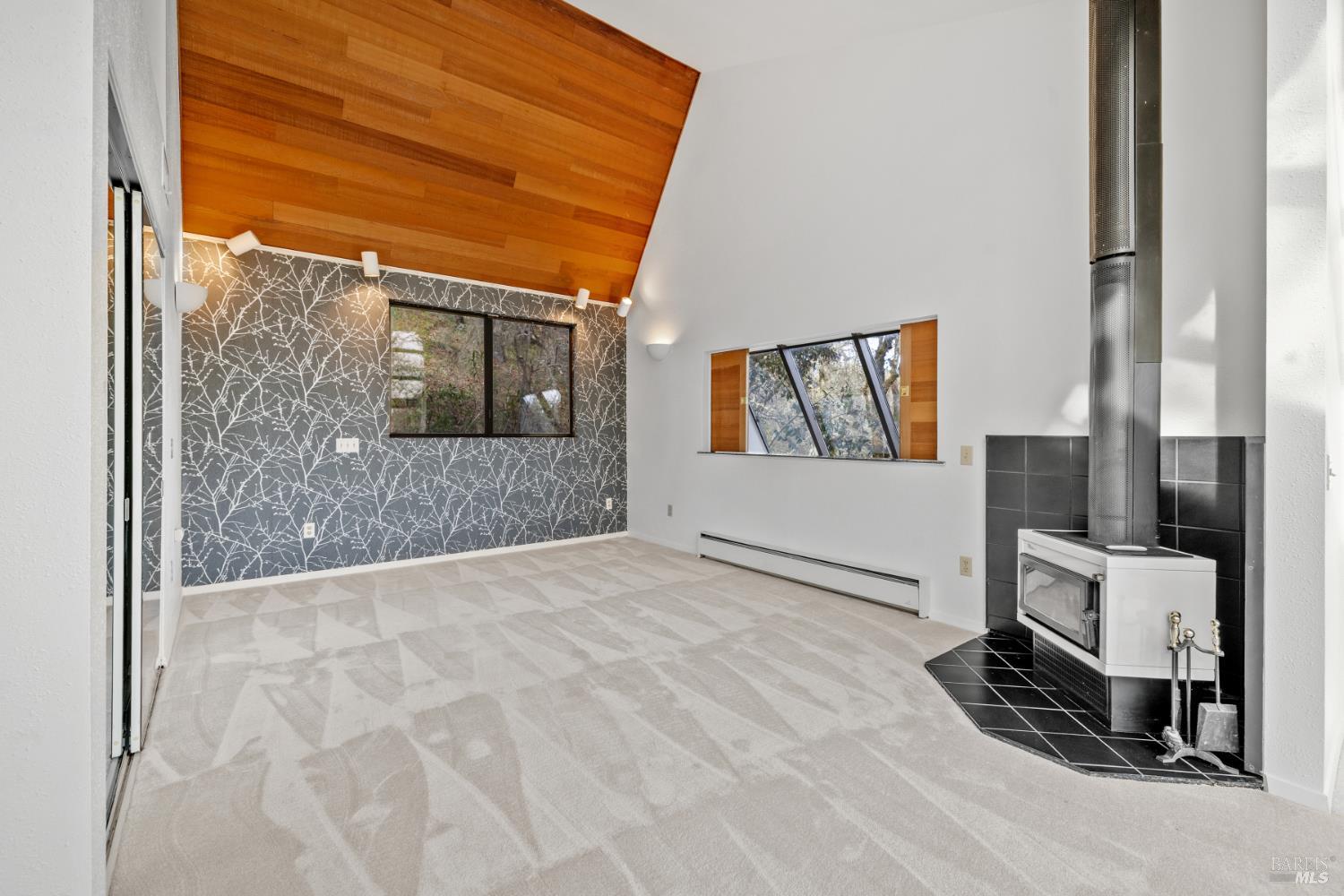9105 Loch Haven Drive Santa Rosa CA 95404