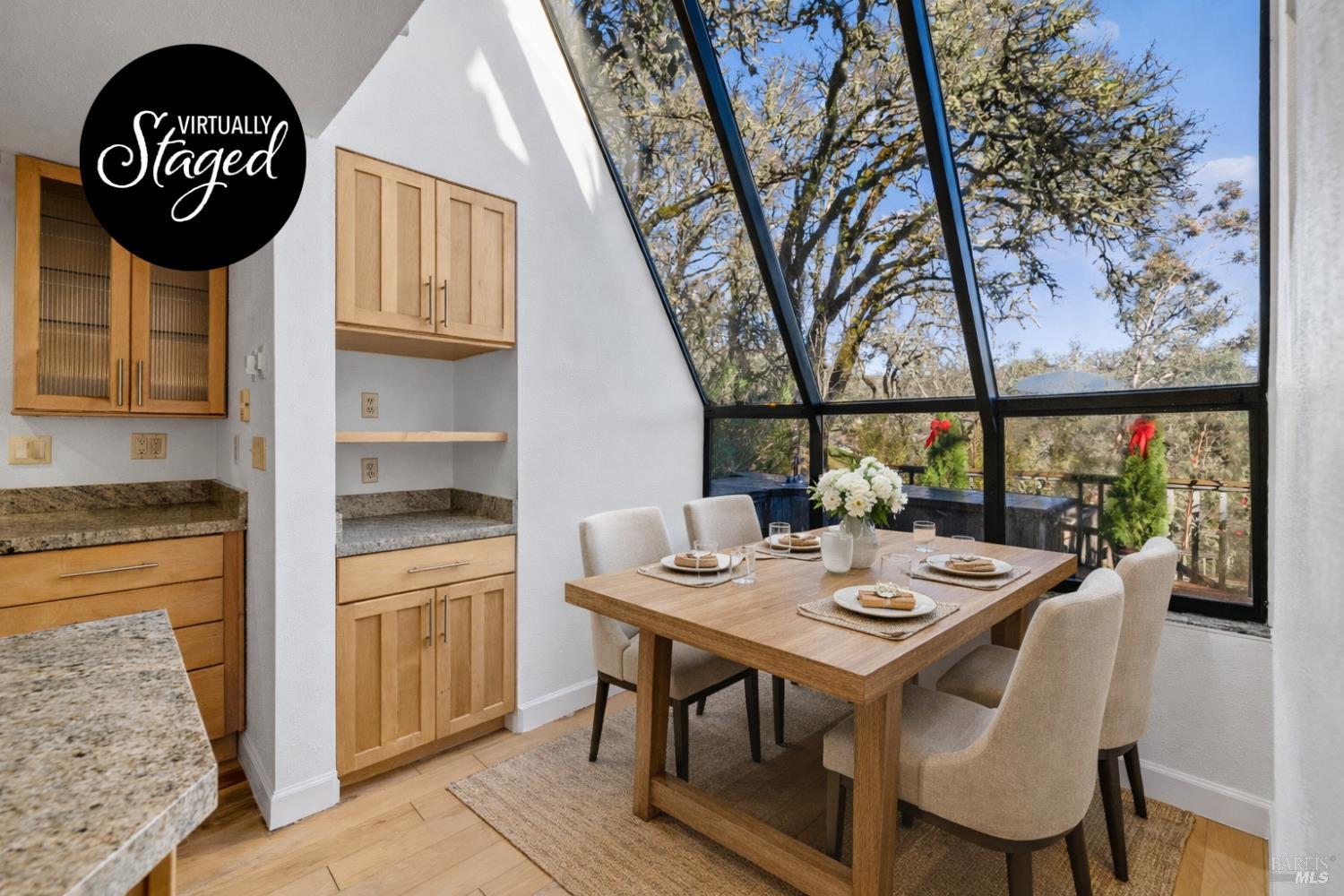 9105 Loch Haven Drive Santa Rosa CA 95404