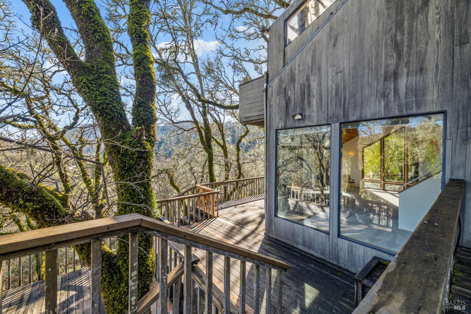 9105 Loch Haven Drive Santa Rosa CA 95404