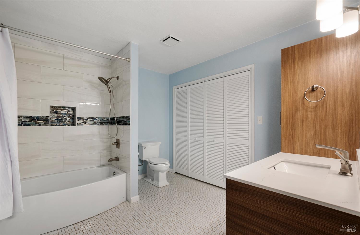 6 Blackwood Court Napa CA 94558