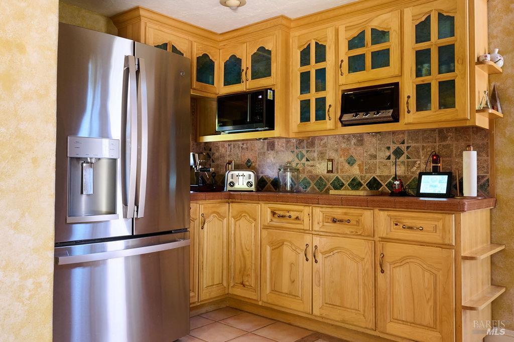 19400 Scenic Drive Redwood Valley CA 95470