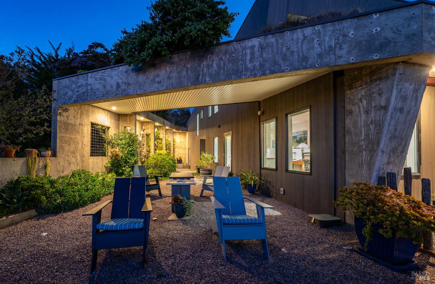 39074 Hedgegate Road The Sea Ranch CA 95497