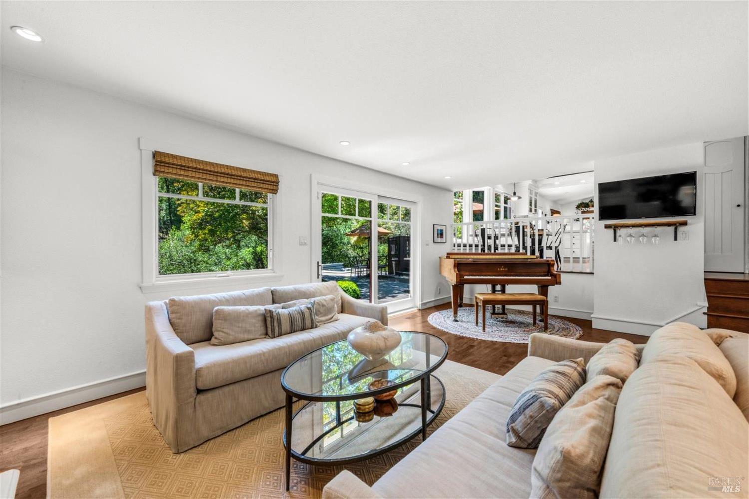 1163 Morningside Drive Napa CA 94558